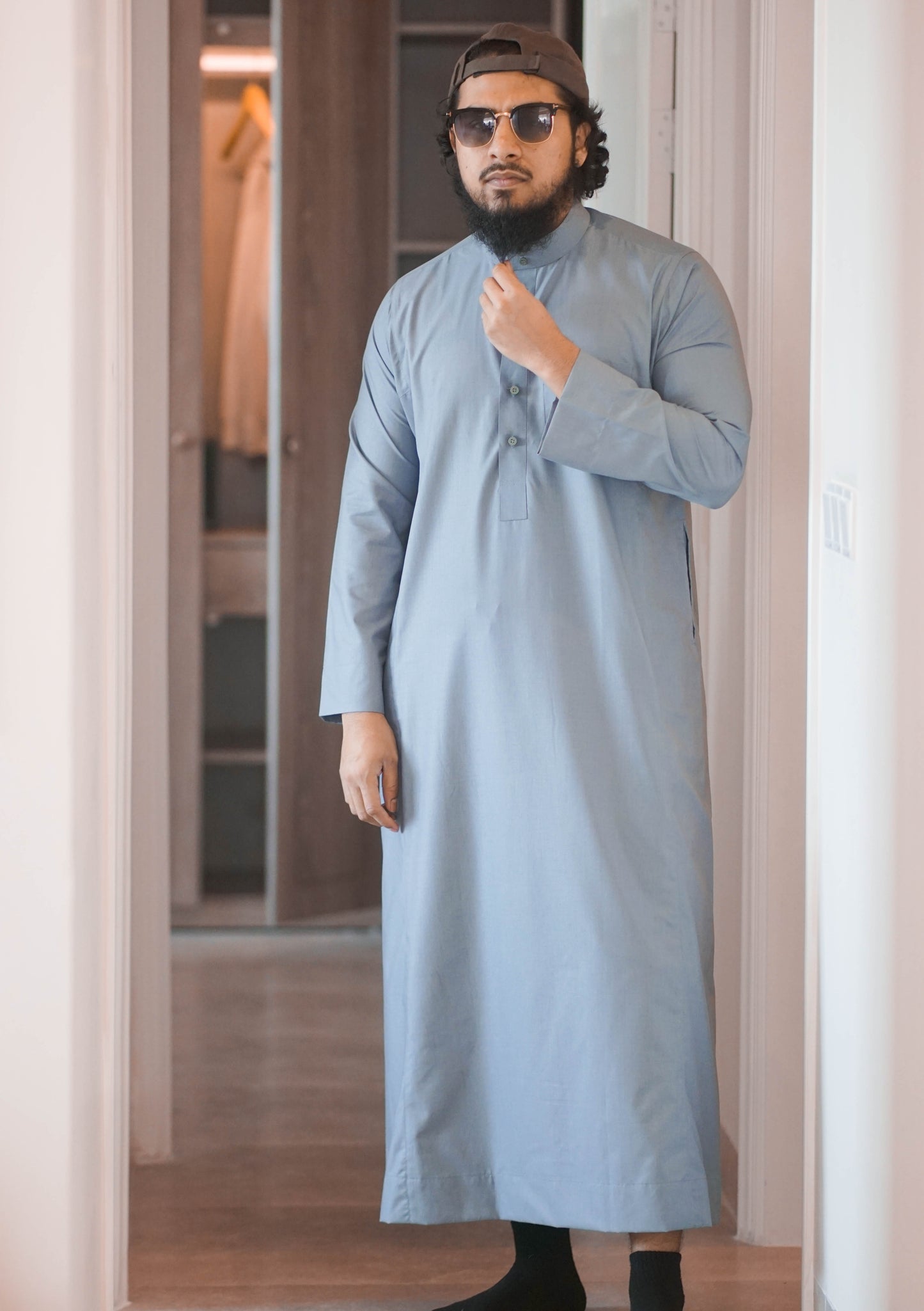EMIRATES THOBE