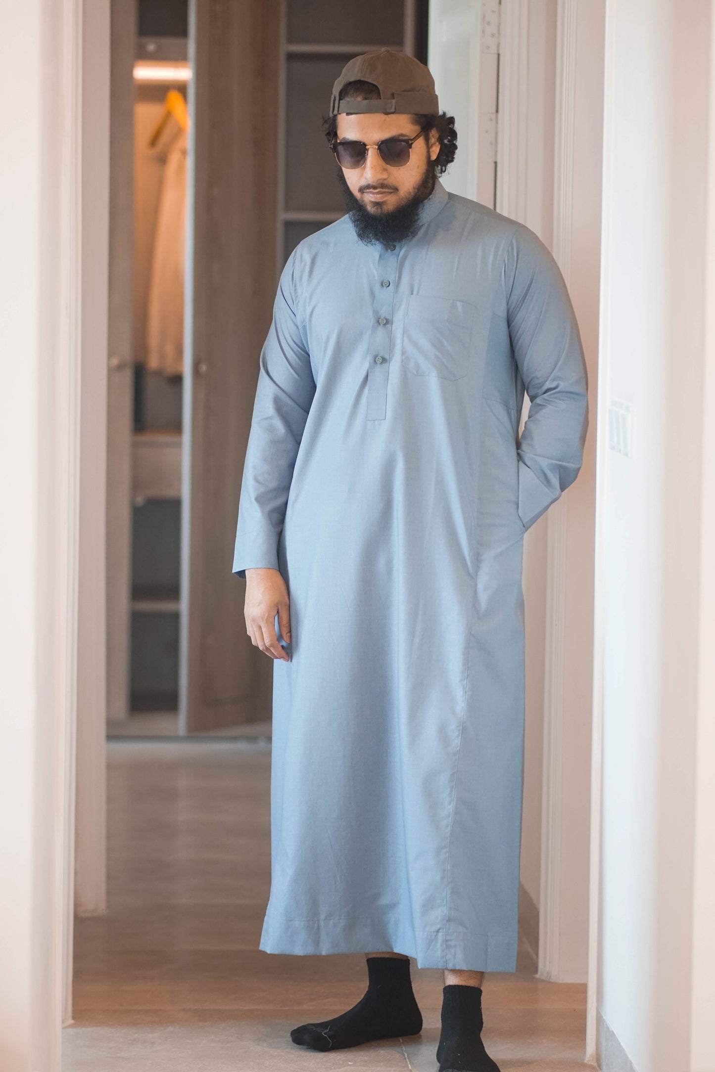 EMIRATES THOBE