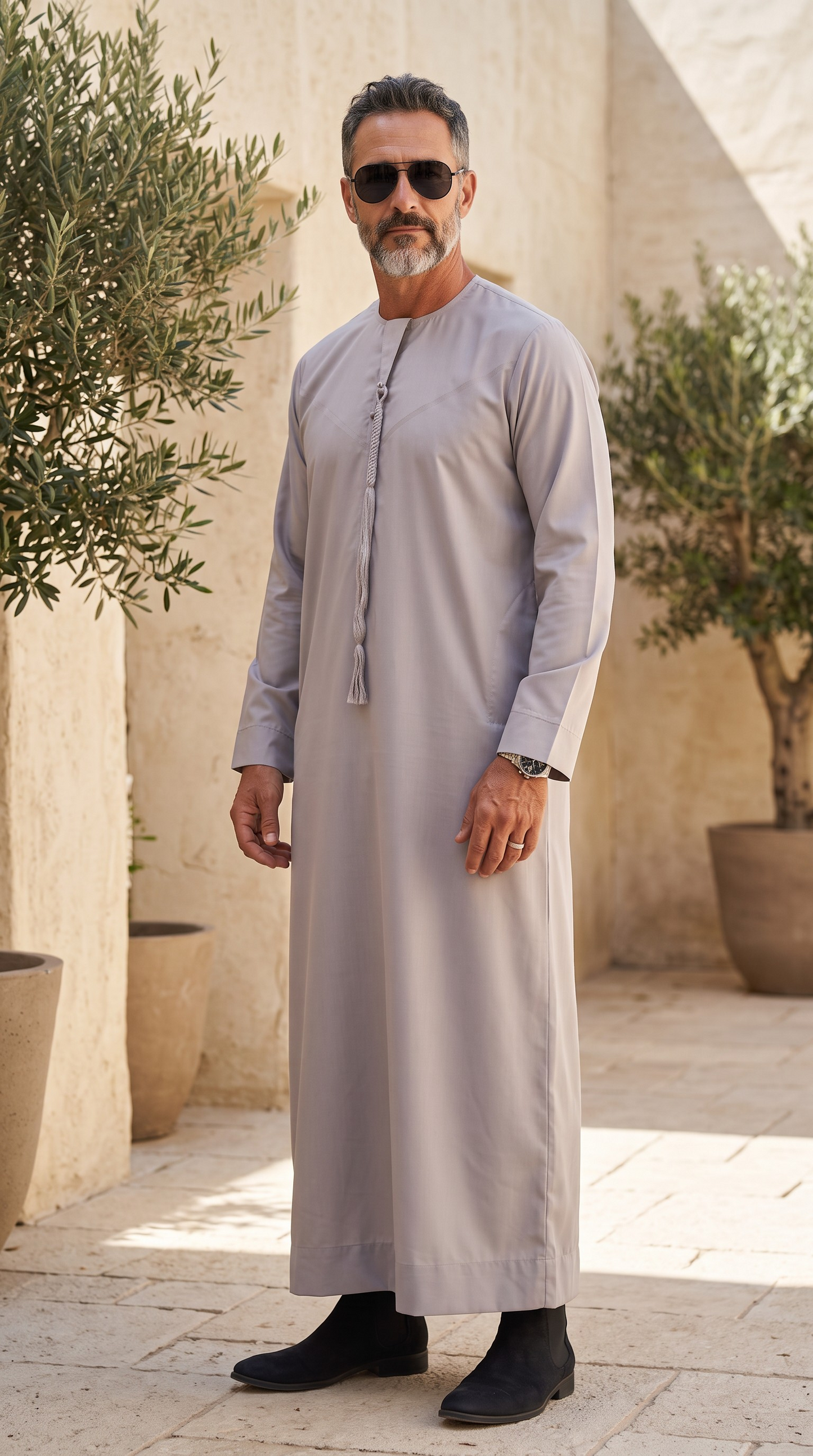 Omani special thobe